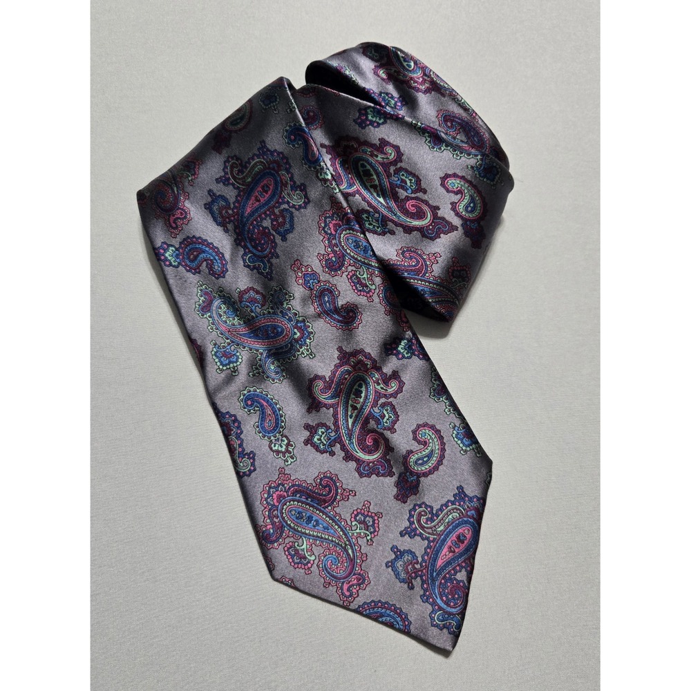 Woodbury Paisley Silk Necktie Satin Sheen Purple Grey 60x3.5 Italian